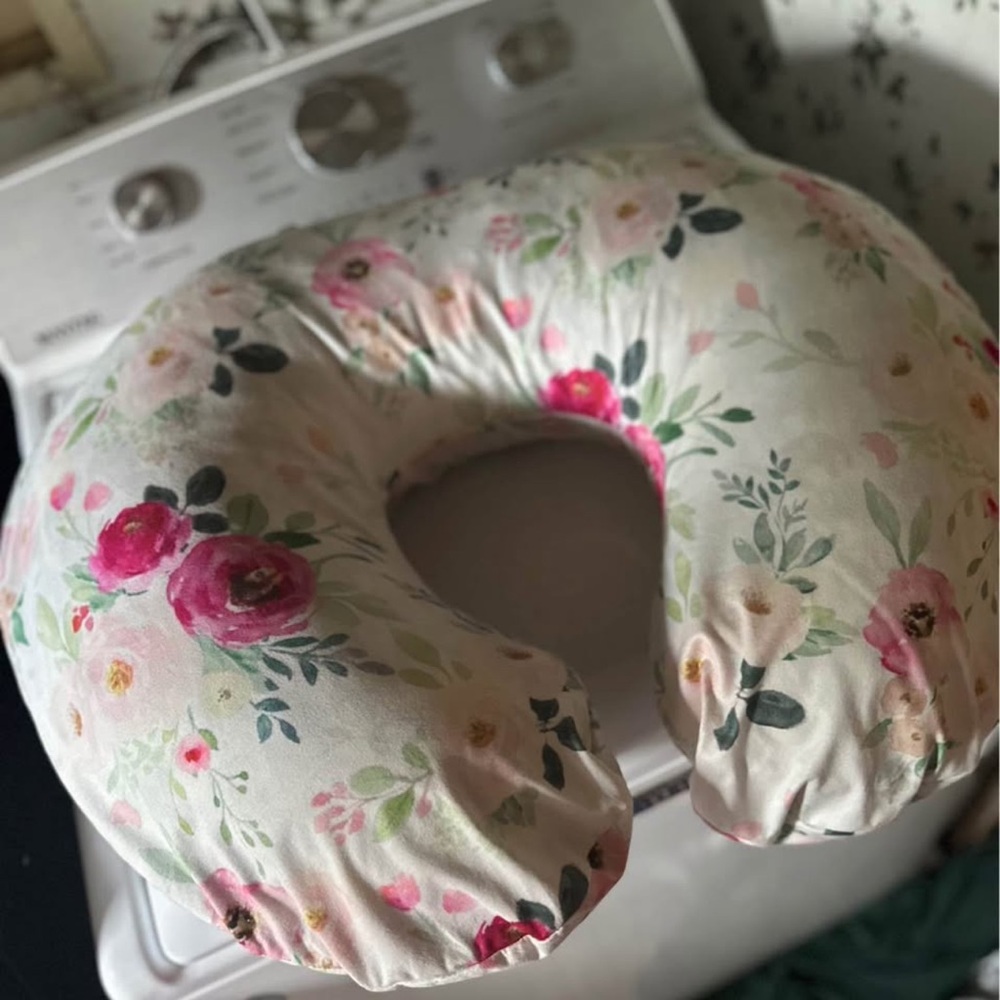 Floral Nursing Pillow